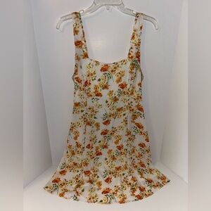Lulus Day Date white, orange floral dress, fully lined, tie back sz‎ Medium